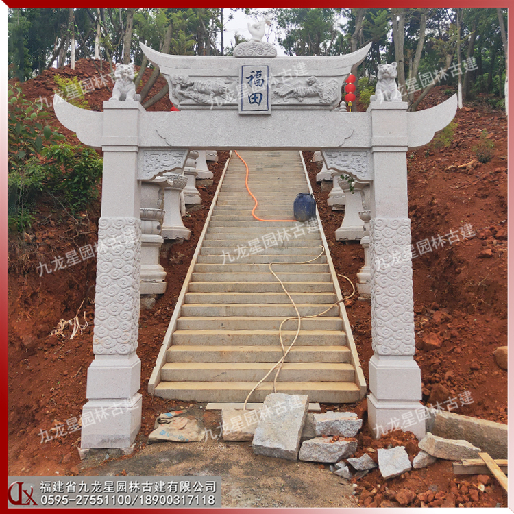 一門(mén)石牌坊