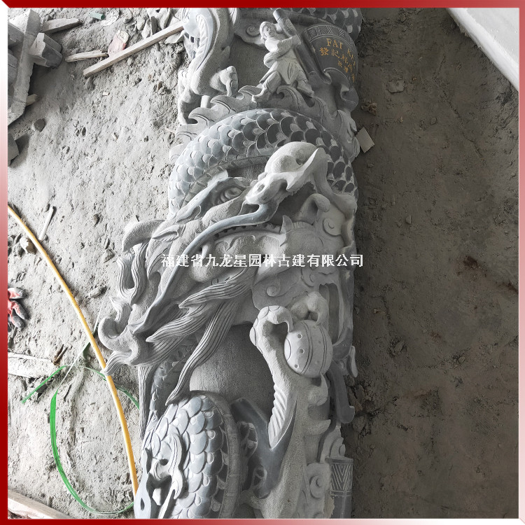 1617334764873660.jpg 大門石雕龍柱圖片